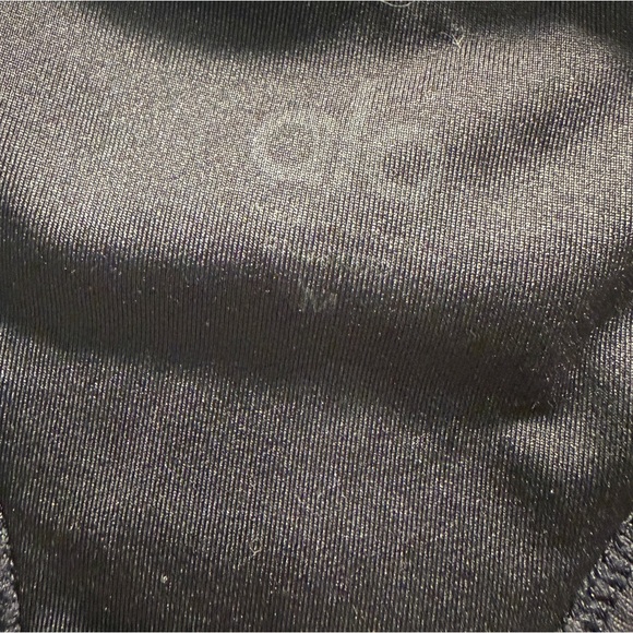 Alo Yoga Ribbed Aspire Tank Black w/ Built-In Shelf Bra Racerback Size Medium - Picture 5 of 9